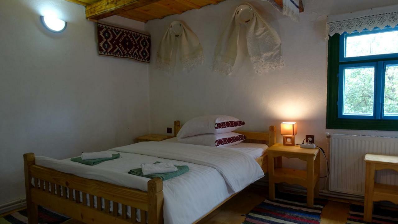 Hostal Casa Opris Breb Exterior foto